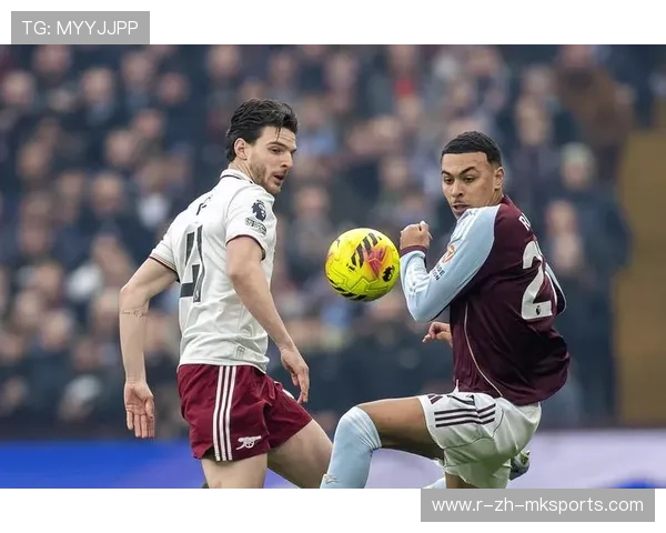 “英超接近收官，争冠大战硝烟弥漫”，英超争4