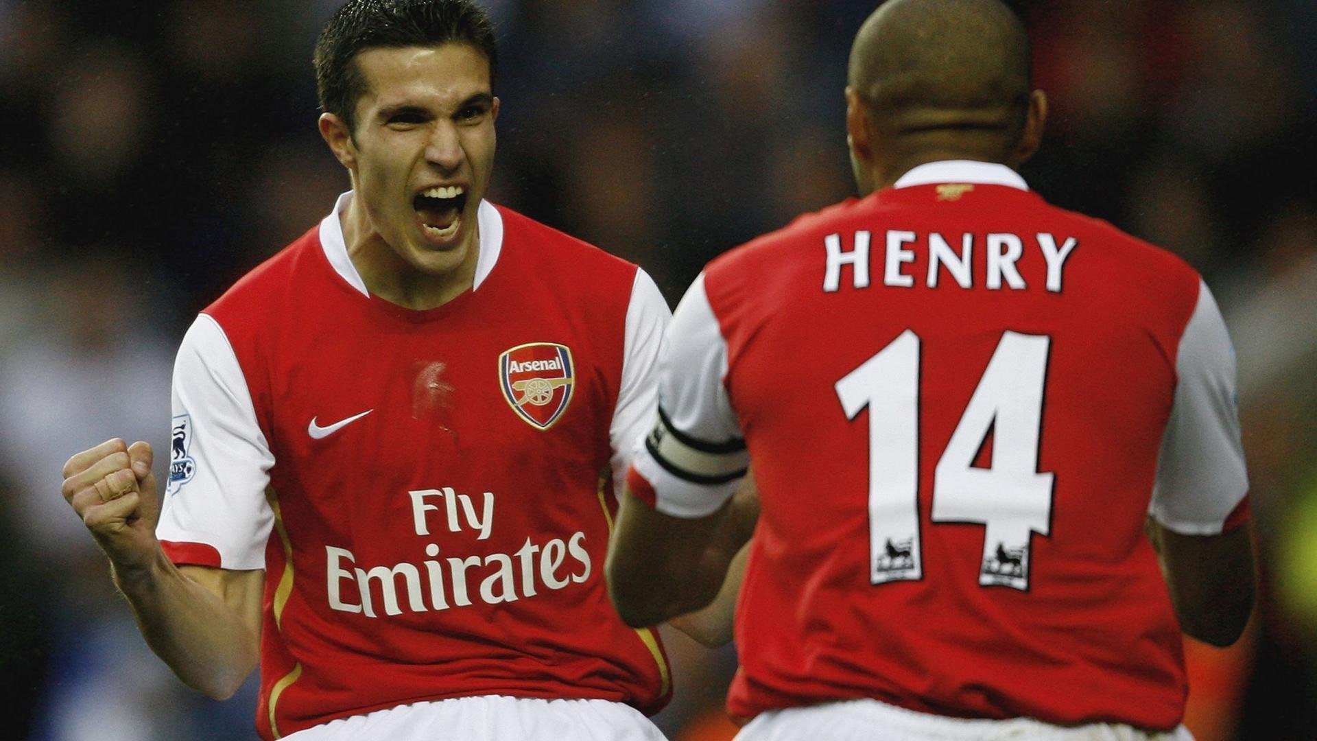 mk足球官网-C罗社交平台感谢球迷支持不离不弃，c罗社交账号是多少