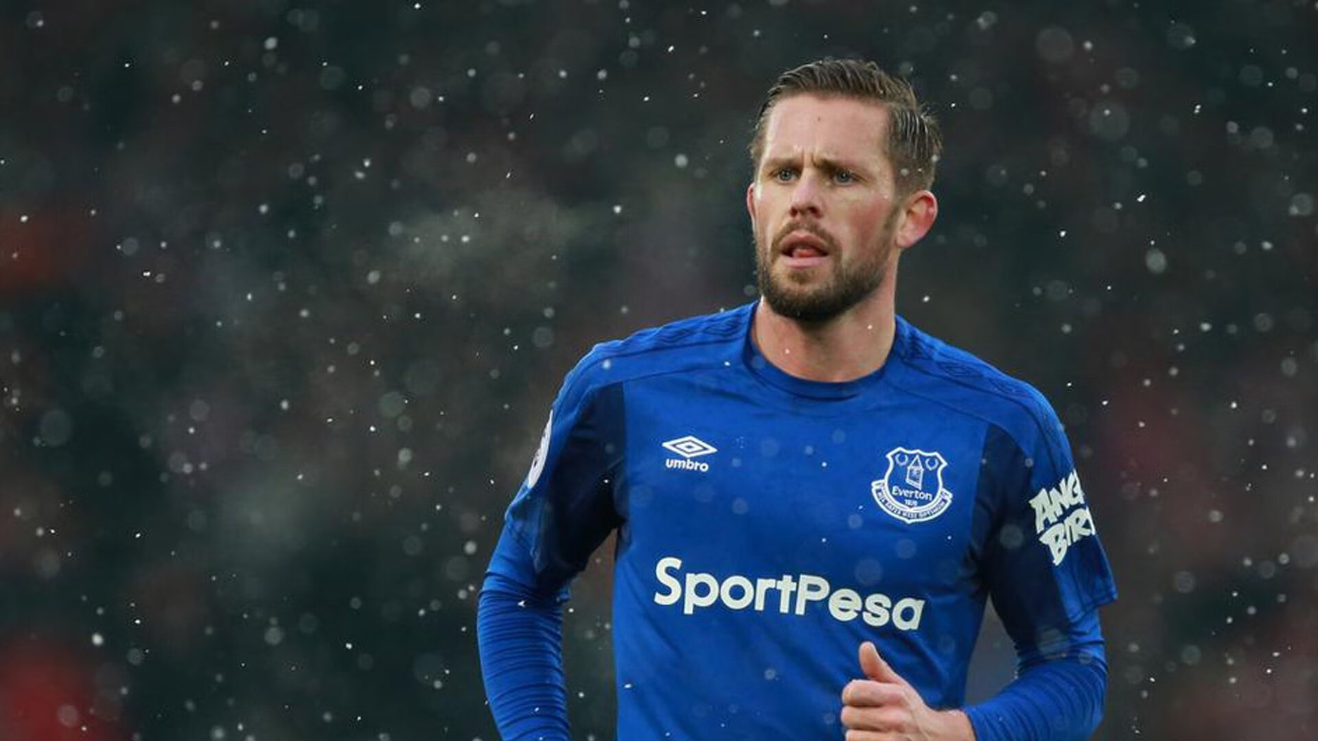 mk体育-中场控制力对比揭示五大联赛差异，中场系统